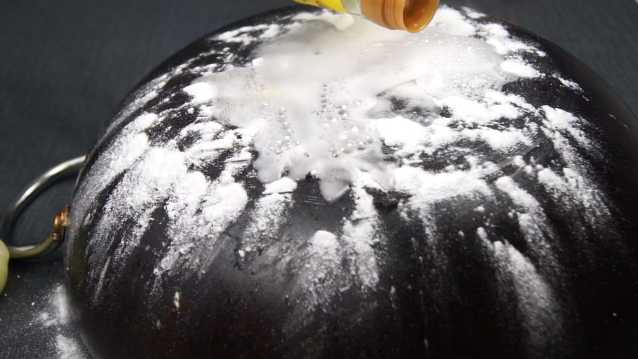 厨房炒菜防油烟戴什么口罩好,炒菜锅底要每天刷吗