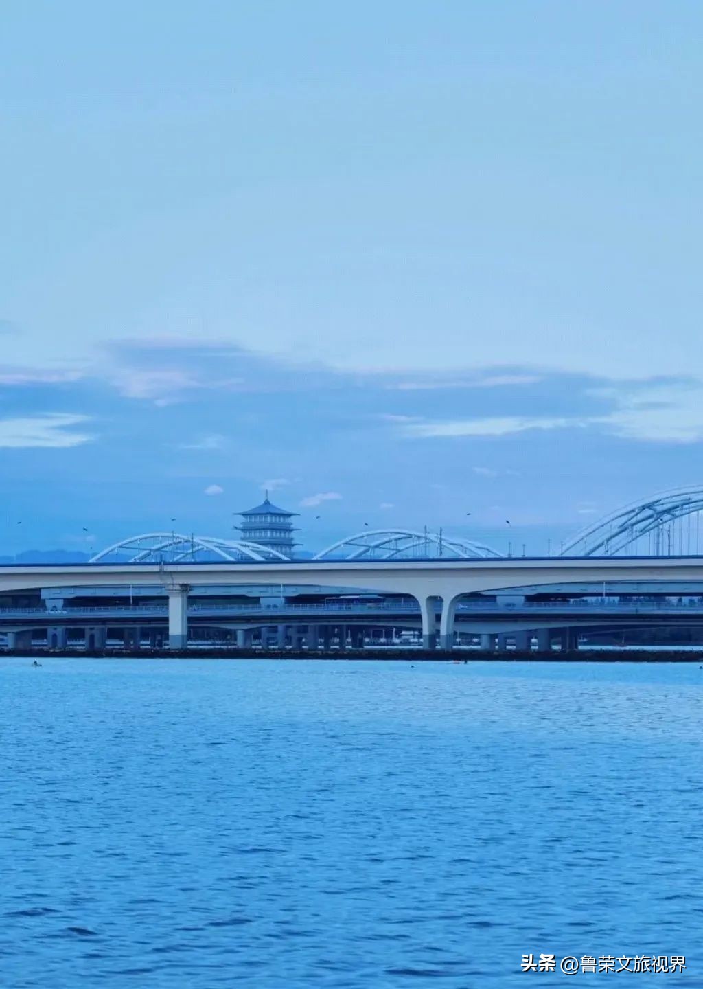 西安坐地铁旅游全攻略,西安半日游地铁