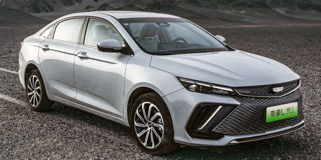 全新一代amgc43曝光,性能炸裂双门四座实拍amgc43轿跑