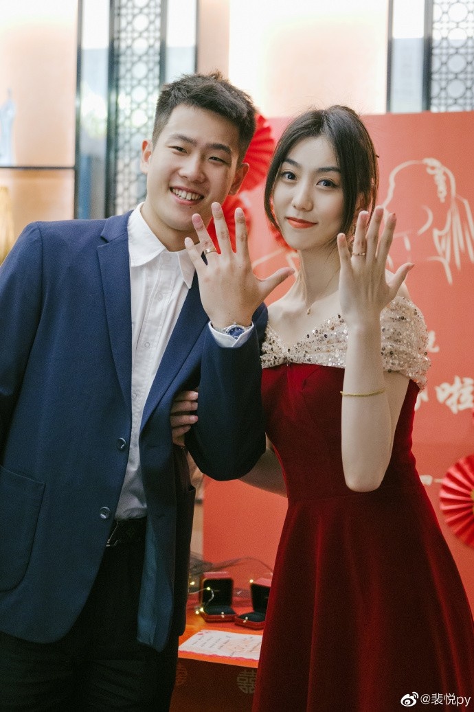 女篮颜值天花板李梦,女篮王思雨成长之路