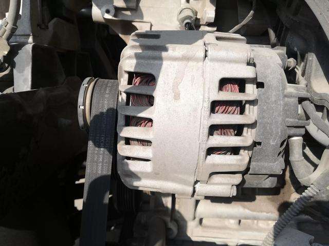 用车载逆变器对车有什么影响,使用车载逆变器会损坏电池吗