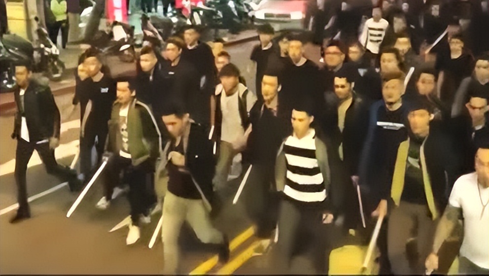 黑老大徐宗涛,父亲被枪杀,审判卷宗拉一车,材料用坏两台复印机