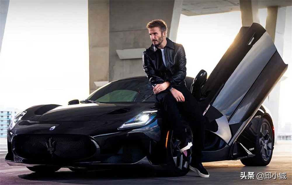 贝克汉姆座驾大全,贝克汉姆开复古路虎