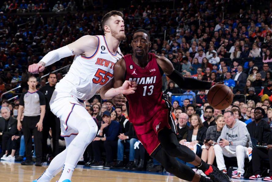 nba詹库总决赛对决,詹库对决一场定胜负湖人