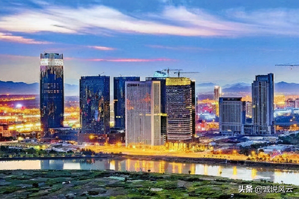 浙江慈溪19年完成GDP总值1898.64亿元，跟义乌相比经济相差多少？