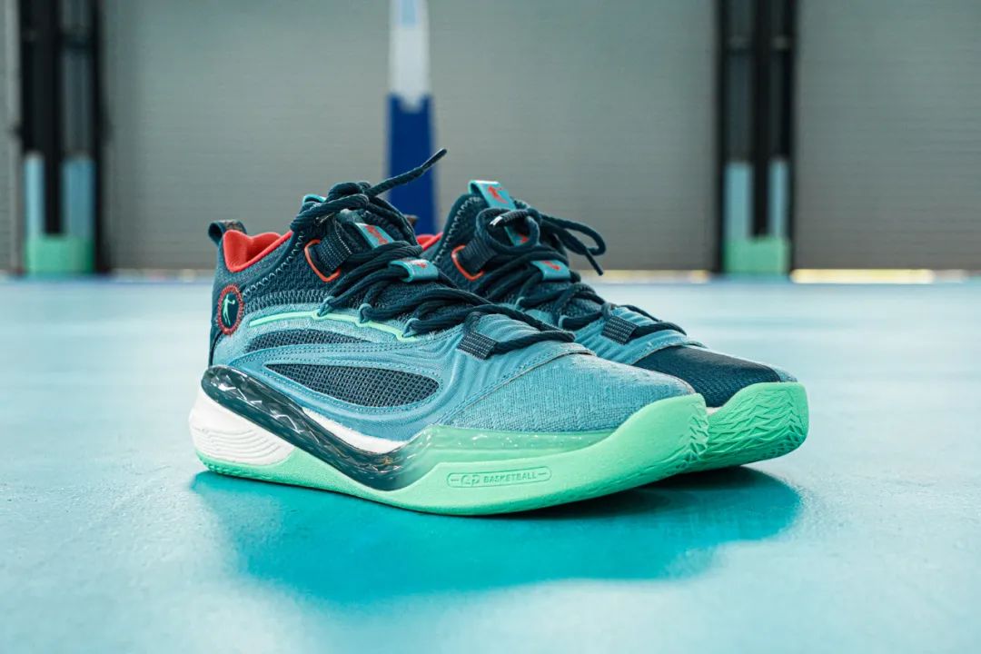 nba马刺球鞋,球鞋开箱李宁