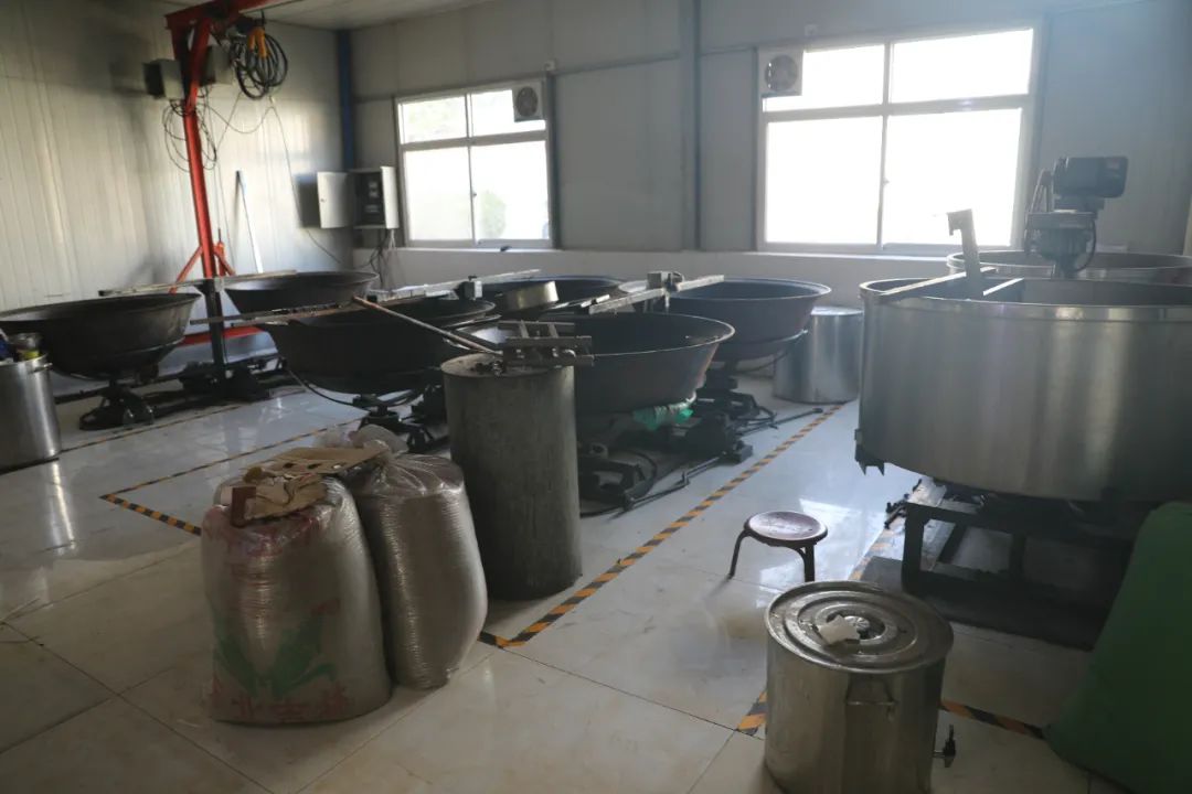 严打制售假冒伪劣商品犯法吗,公安机关对制售假冒产品规定