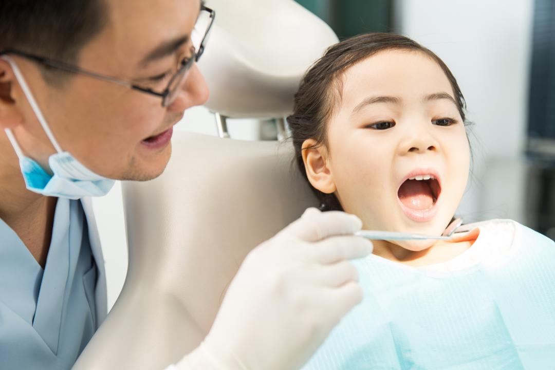 换牙期乳牙坏了要修补吗,乳牙坏了不就直接拔吗还补啥