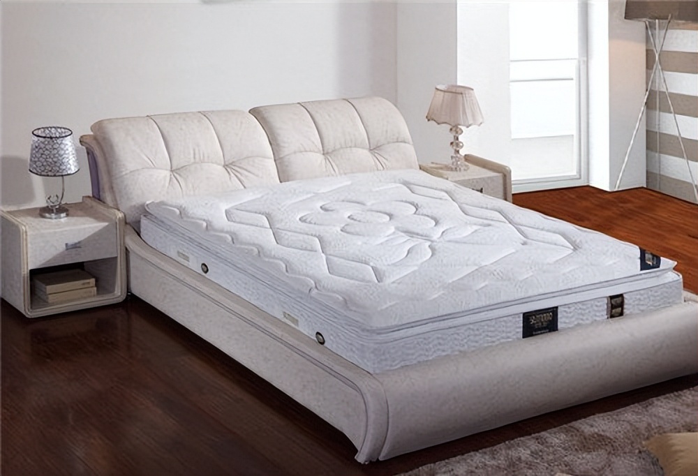 床垫有尿渍怎么去除,床垫有尿渍怎么清理