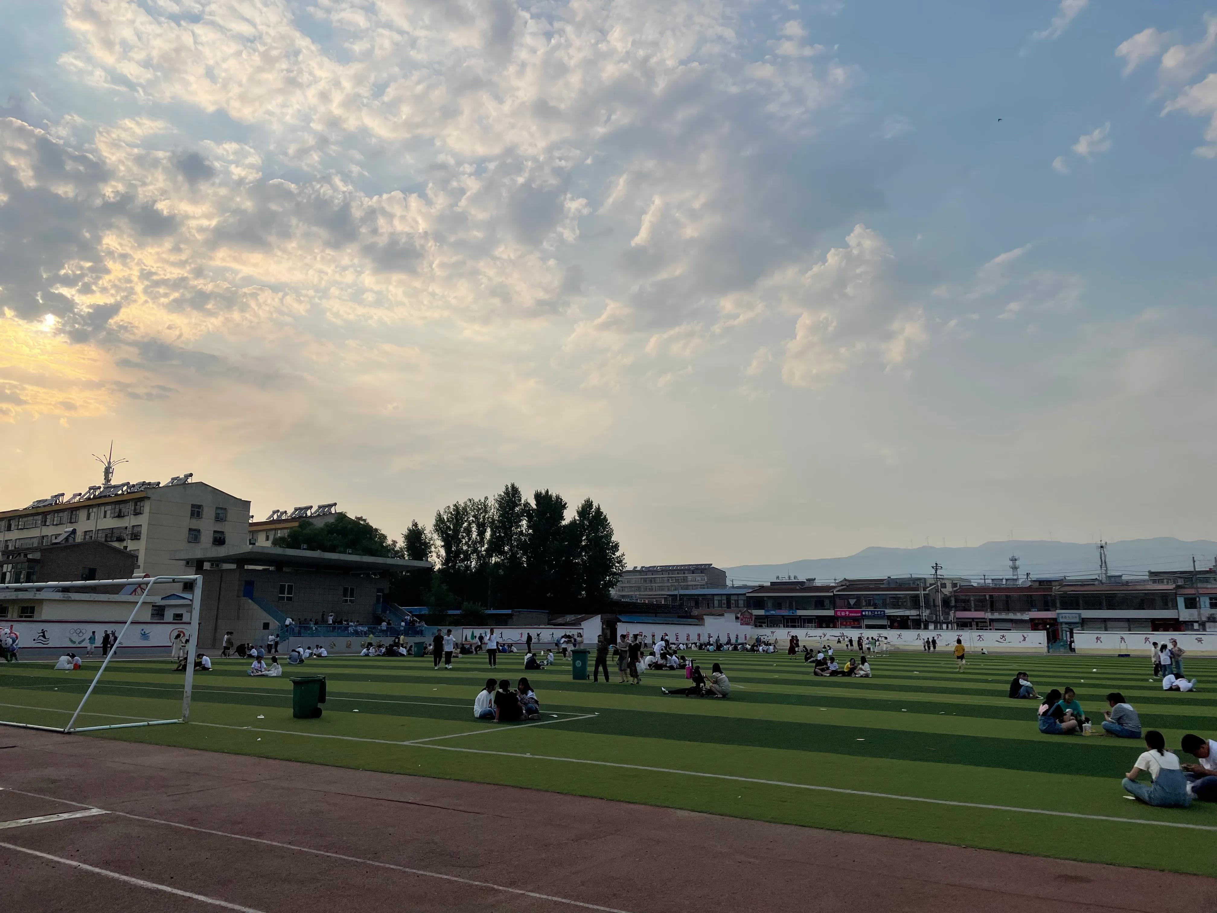 足球比赛现状列表,中国足球的现状英语