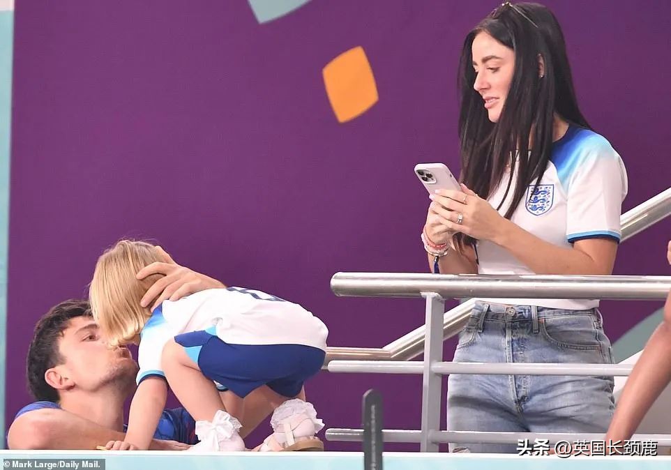 肯德基庆祝阿根廷夺冠,肯德基快闪酒吧