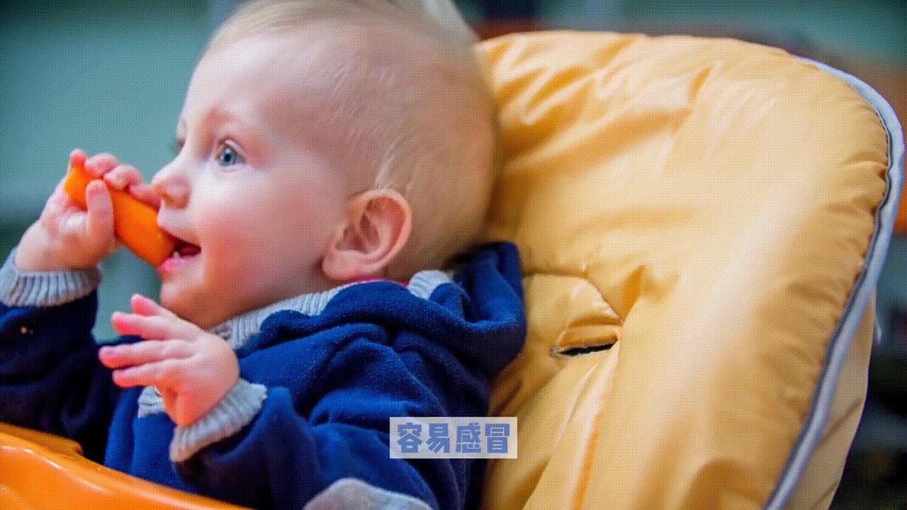 人类幼崽被吓到的瞬间反应,为什么人类幼崽会啼哭两年之久