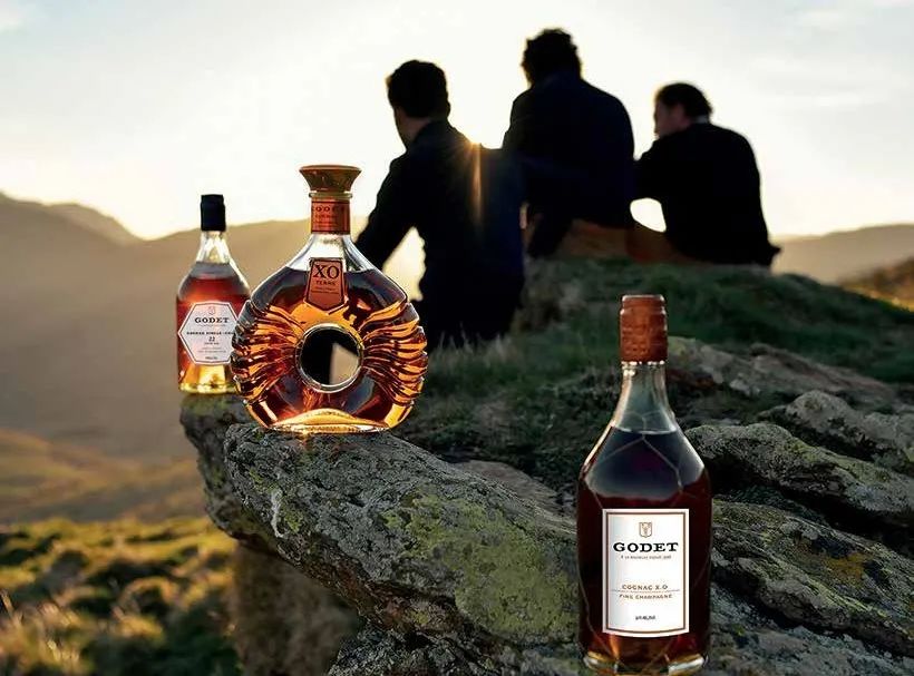 格力地产与珠海免税重组后估值,格力地产重组珠海免税是否成功