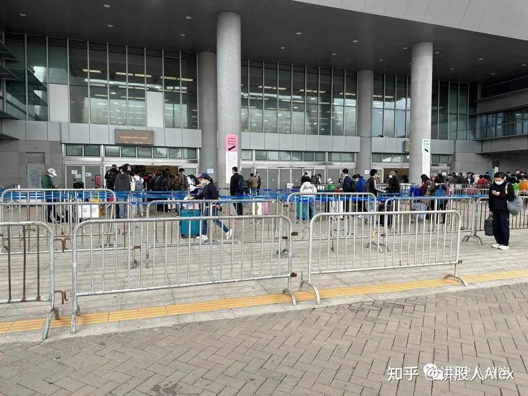 香港通关对什么股票影响大,香港通关利好哪些深企业