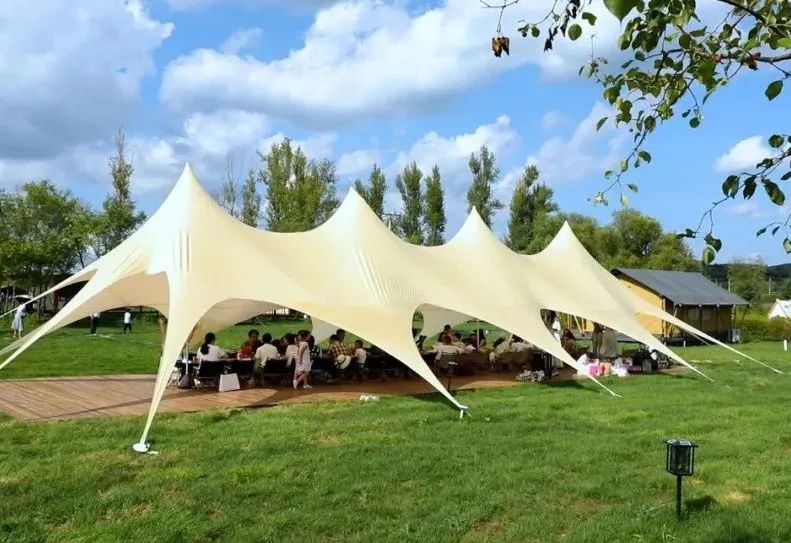 可以驱车直接上山的露营地,大自然馈赠的绝佳露营地