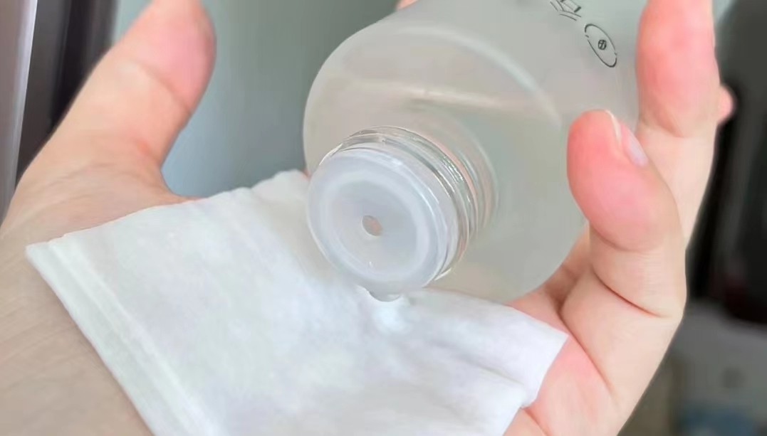 什么牌子的水乳套装比较好,保湿效果比较好的水乳套装