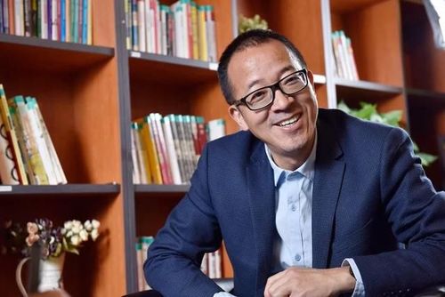 俞敏洪新东方捐款1000万,俞敏洪回忆新东方内斗