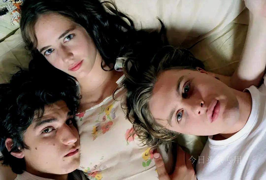 14《戏梦巴黎》：贝托鲁奇与伊娃格林的极度性感情书