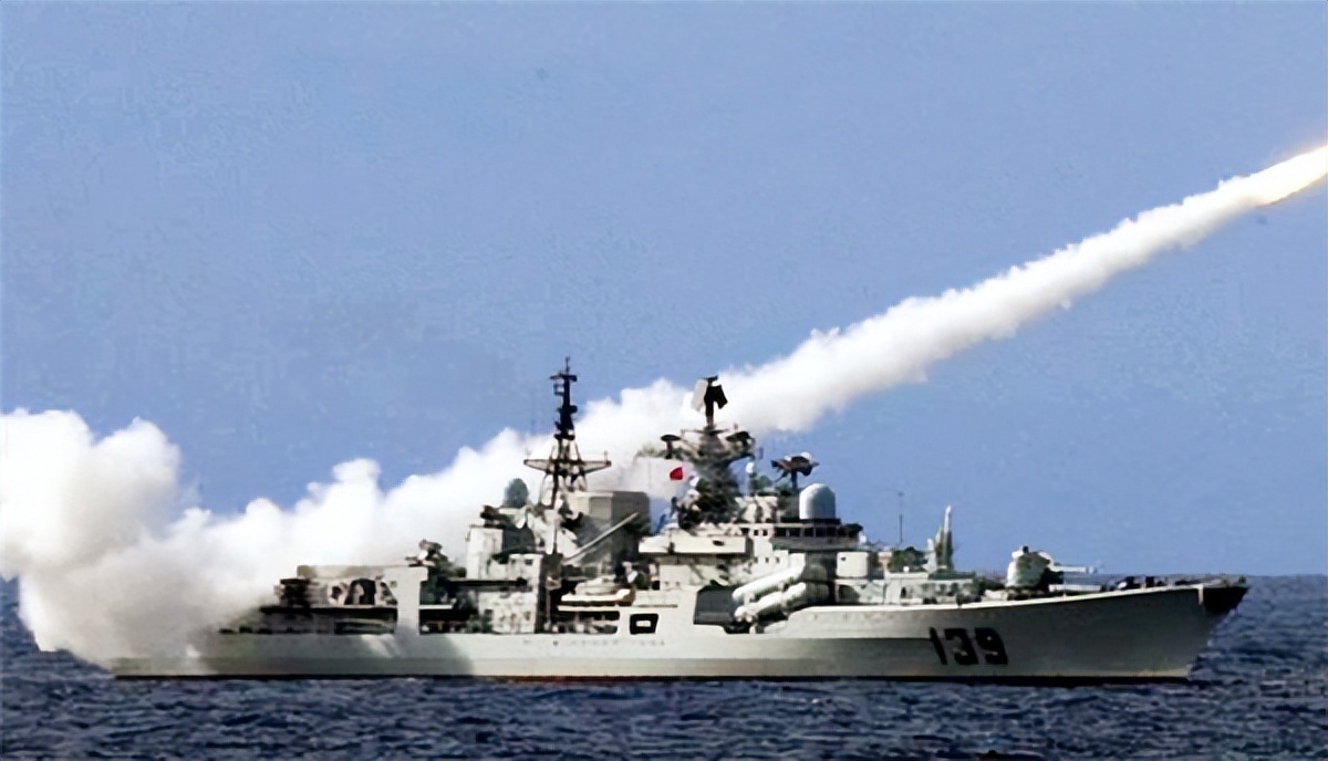 被侵占的南海主要岛礁,南海最大岛礁现状