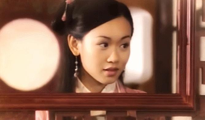 过气港姐冠军为赚钱“收费陪聊”?网友帮其说话:路人缘这么好?