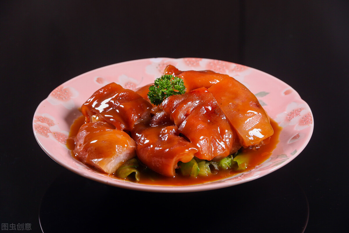 这才是卤猪蹄的正确做法香嫩软烂,正宗焖猪蹄的配方