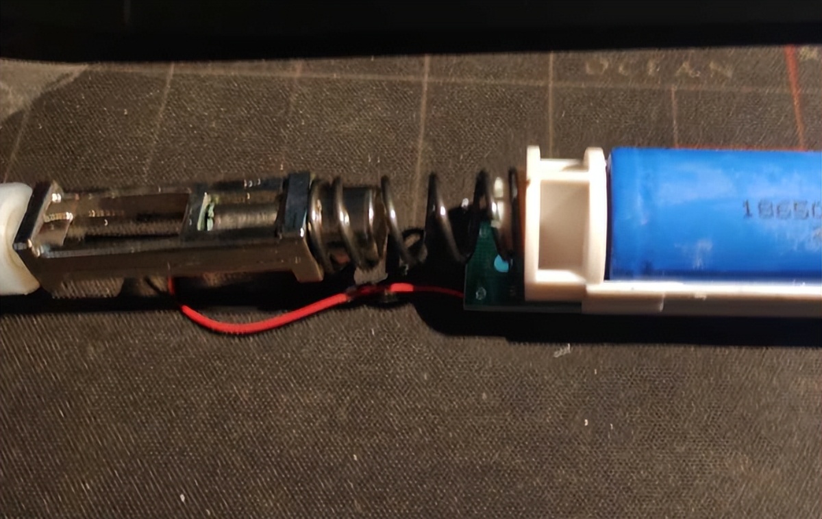 电动牙刷好与坏的区别,便宜的电动牙刷有什么危害