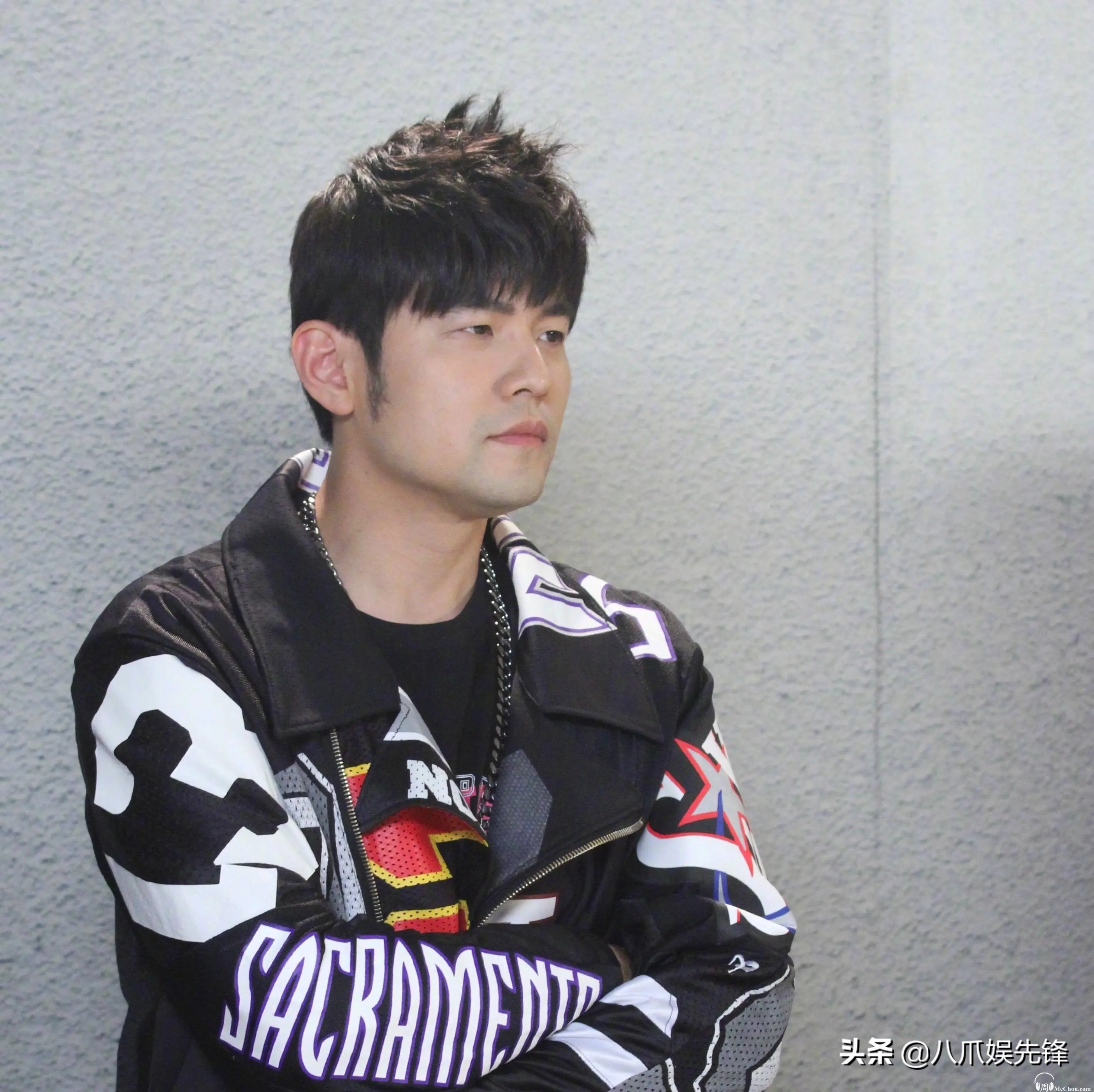 周杰伦新专辑预售销量突破7500万,周杰伦专辑1000块