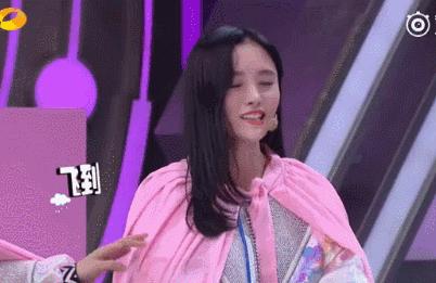 杨幂谍战跳舞,杨幂采访视频揭秘娱乐圈