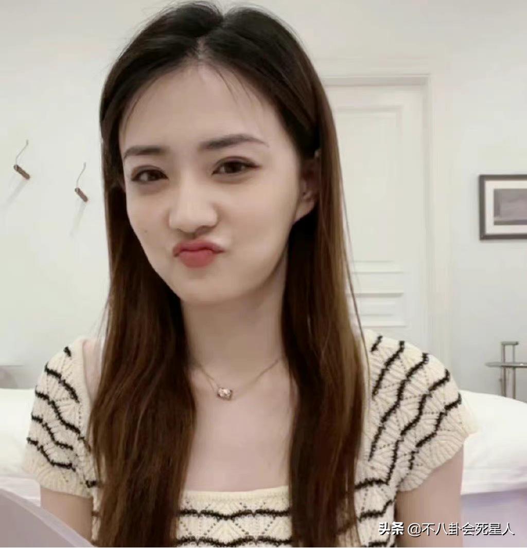 闭着眼赚钱,闭着眼睛把钱挣了搞笑片段