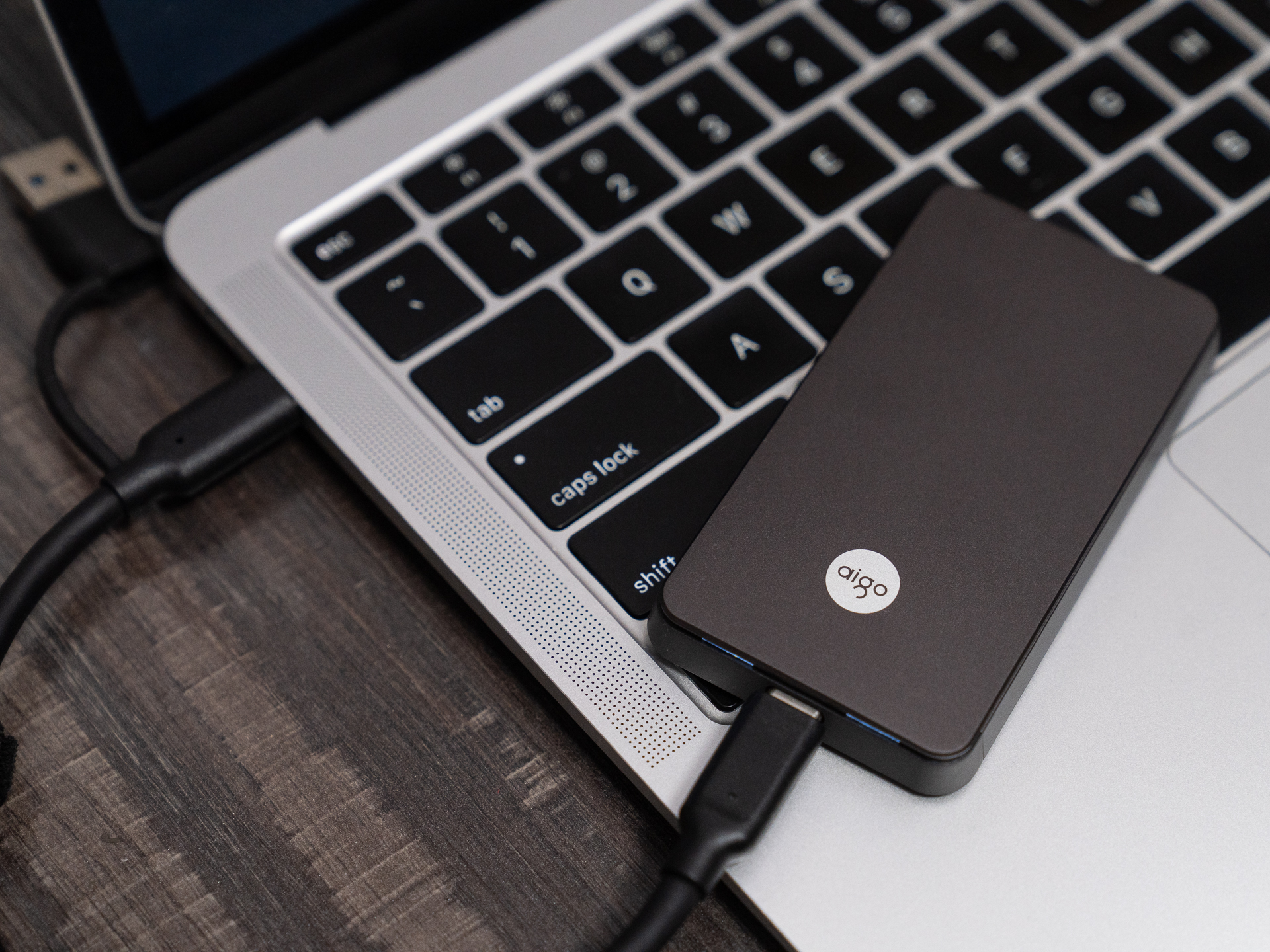 拍摄视频用什么样的固态移动硬盘,摄影专用固态移动硬盘