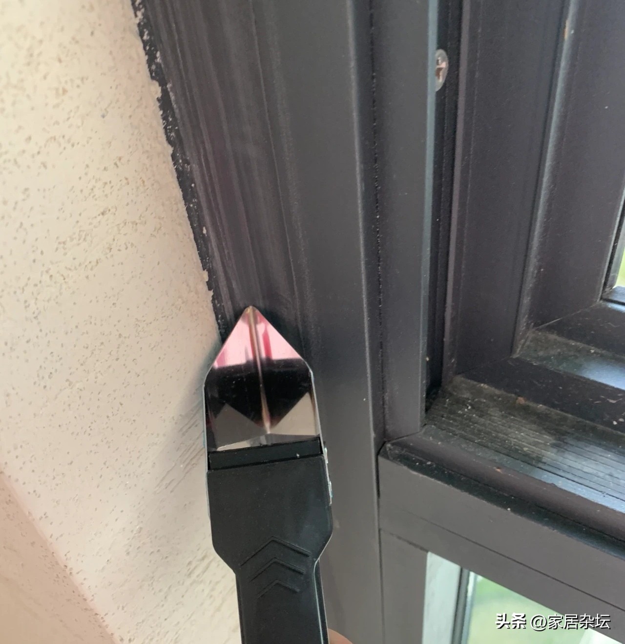 装修换窗户往屋里漏水,装修好的房子窗户漏水怎么解决