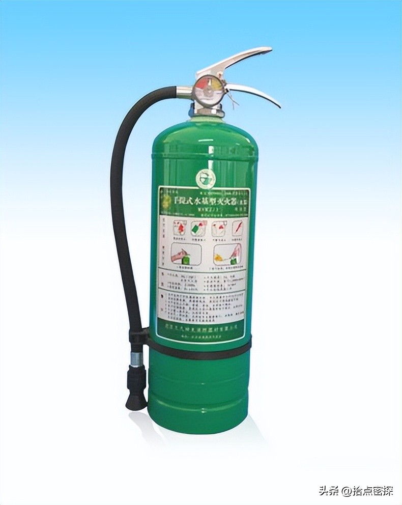 消防科普翻车现场原视频,消防科普翻车手着火