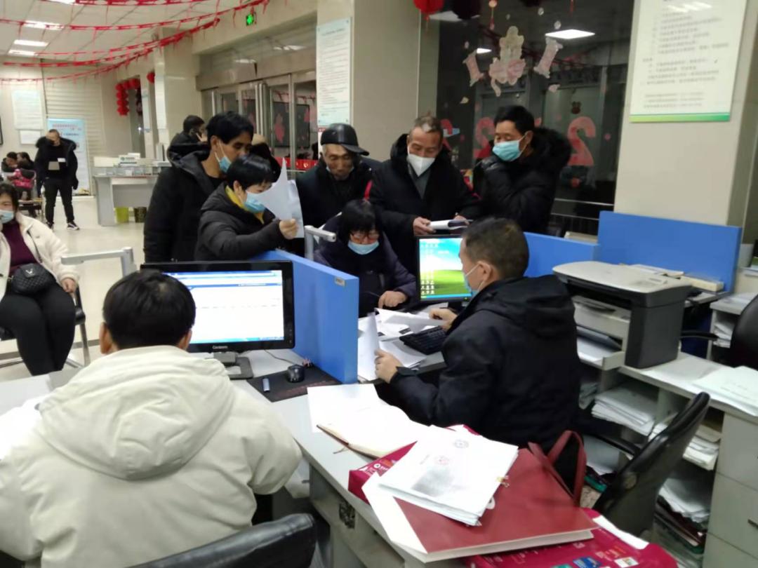 小额贷款助贫困户创业致富,扶贫小额贷款