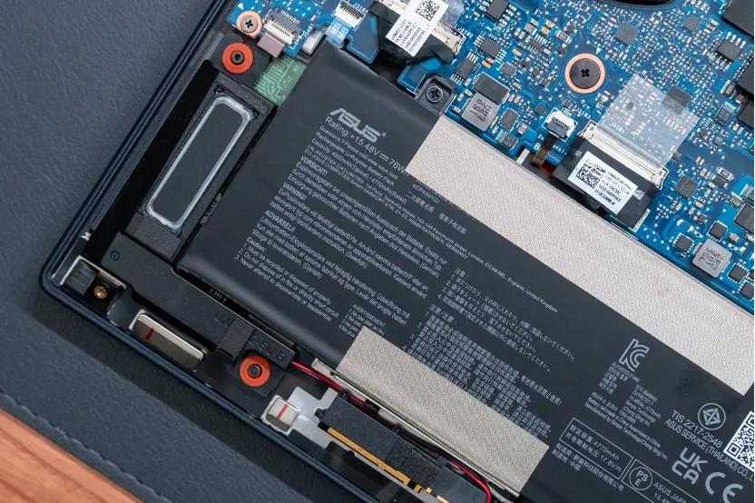 华硕灵耀x双屏pro优缺点2022款,华硕灵耀x双屏pro对比冰刃