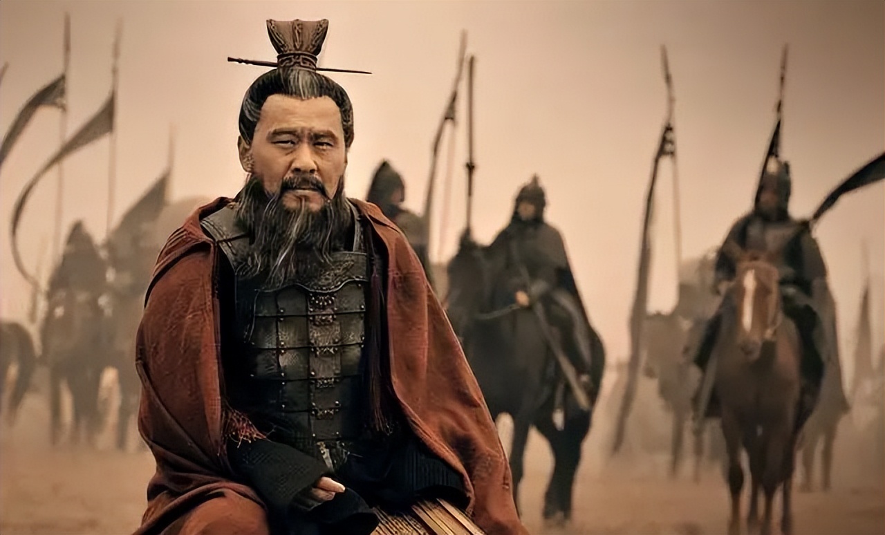 曹操伪君子还是真小人,刘备伪君子曹操真小人