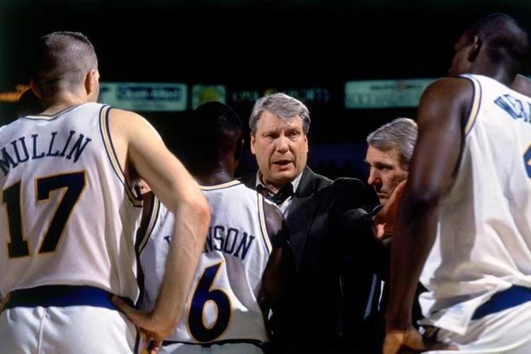 nba季后赛湖人灰熊现在的比分排名,灰熊vs湖人以弱胜强