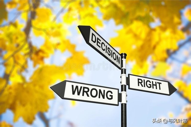 跟儿子一起去学校接闺女放学,和儿子一起接女儿放学回家