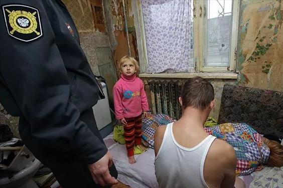 俄罗斯人的日常生活图片,俄罗斯实拍生活