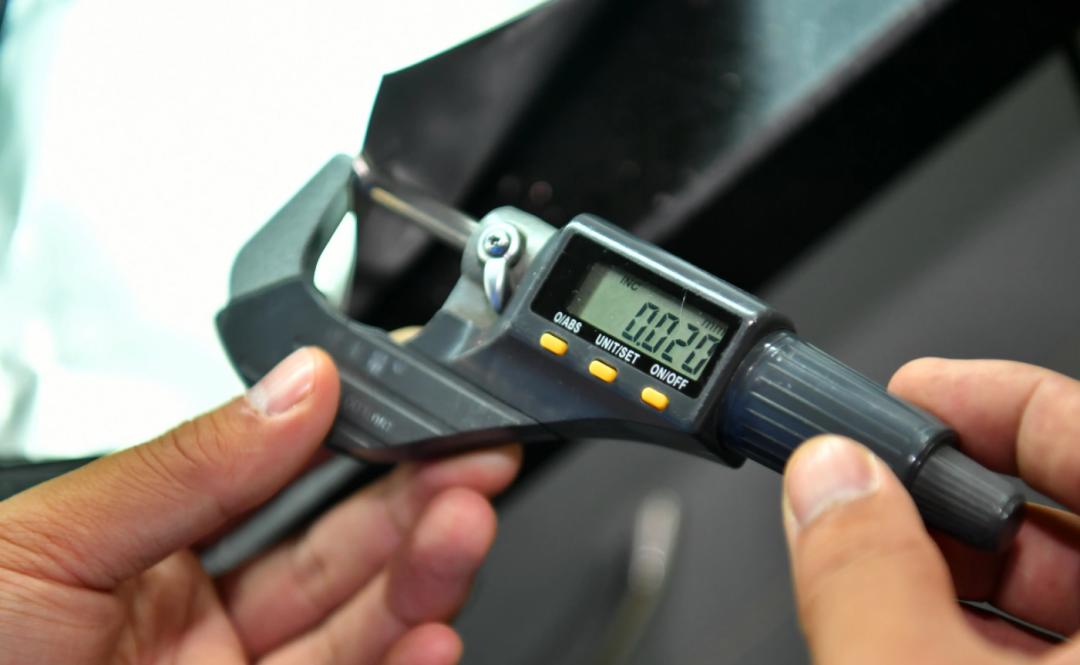 花费16400亿后打破西方垄断！扬言中国做不出手撕钢，如今被反超