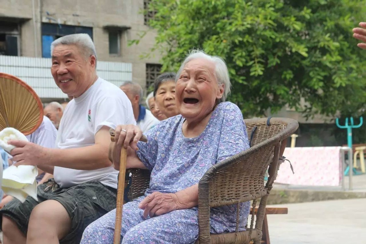 医生再三告知：老人同房时，需要注意这5点！不然可能麻烦就大了