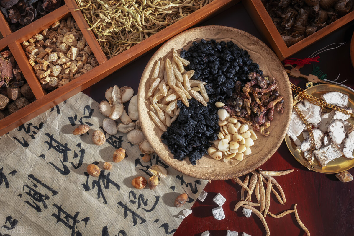 怕冷又怕热是肾阴阳两虚吗,阴阳两虚既怕冷又上火