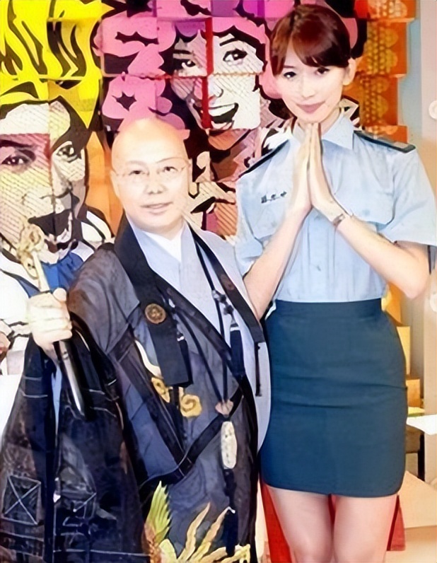 *星艳**出家当尼姑，称看小电影不如自己演，犀利点评林志玲是小黑枣