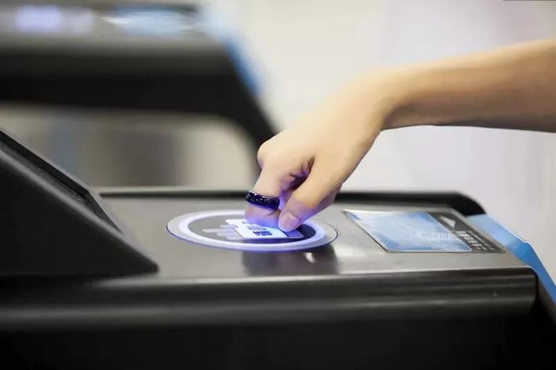 德朗克智能卡厂家,德朗克智能卡源头厂家