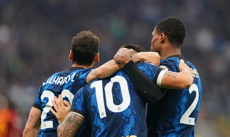 国米3:2翻盘桑普多利亚,国米2:1米兰夺冠全场回放