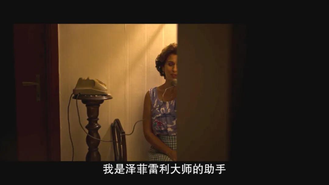 满屏美胸！三观震碎！意大利女人好敢