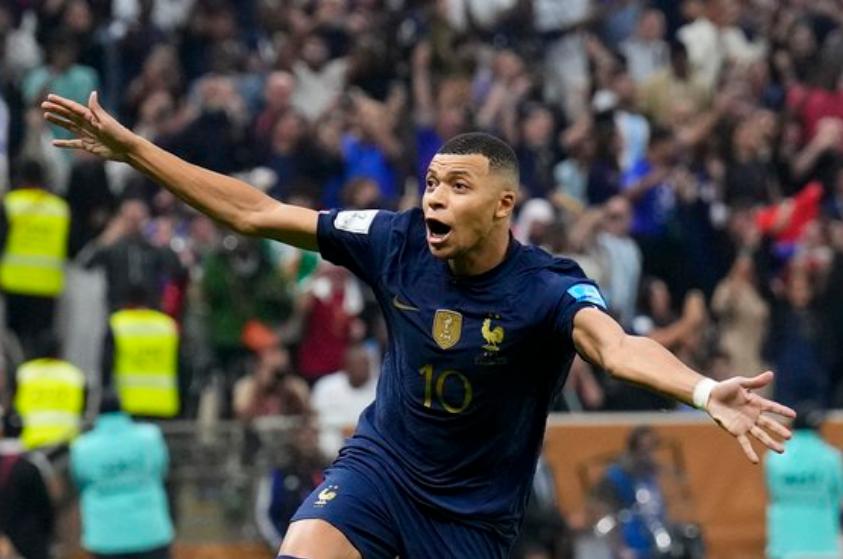 梅西获得世界杯金球奖视频,梅西获得世界杯金球奖