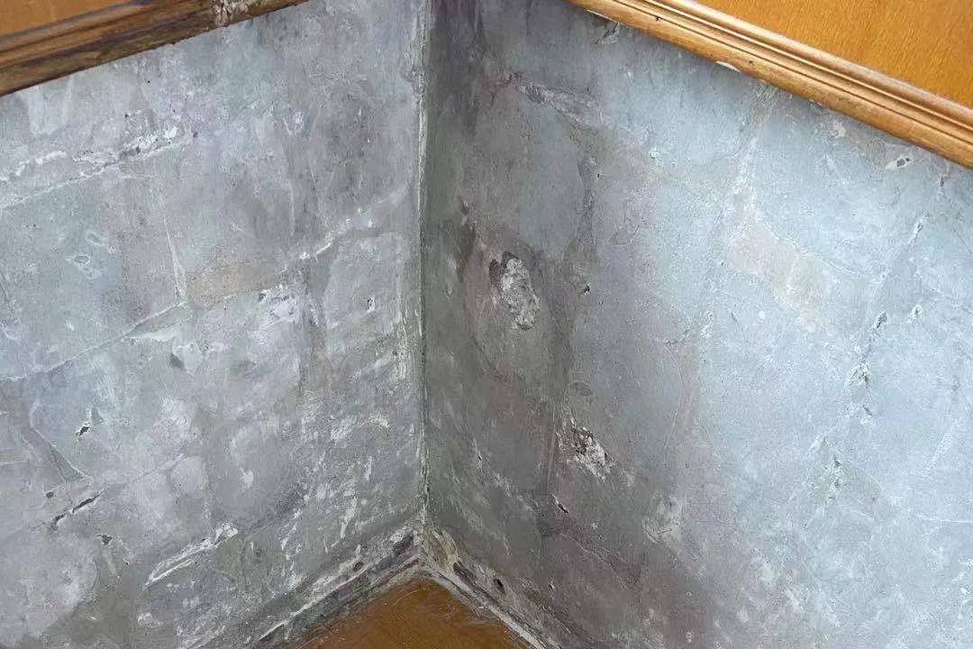 阳台外墙墙皮脱落如何维修,阳台上外墙涂料脱落咋办