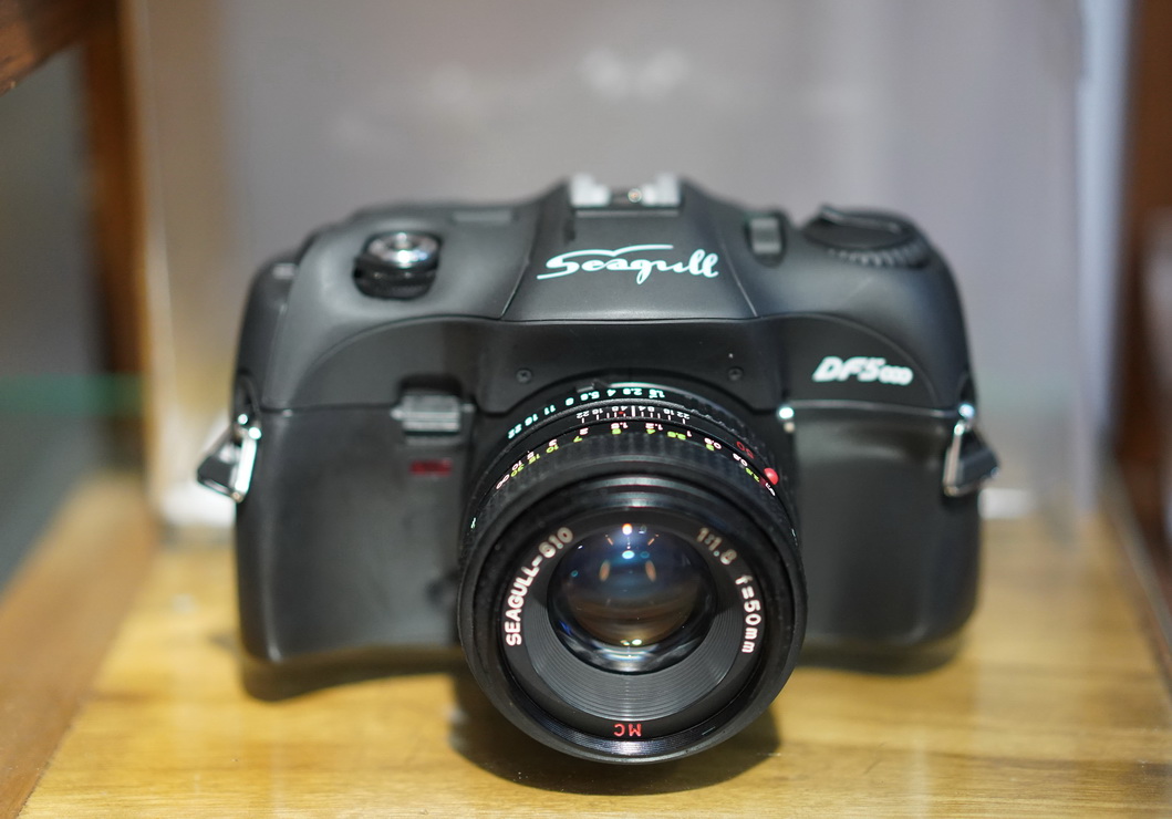 再发长文：都说摄影穷三代，为啥收藏国产相机的人都赚到了