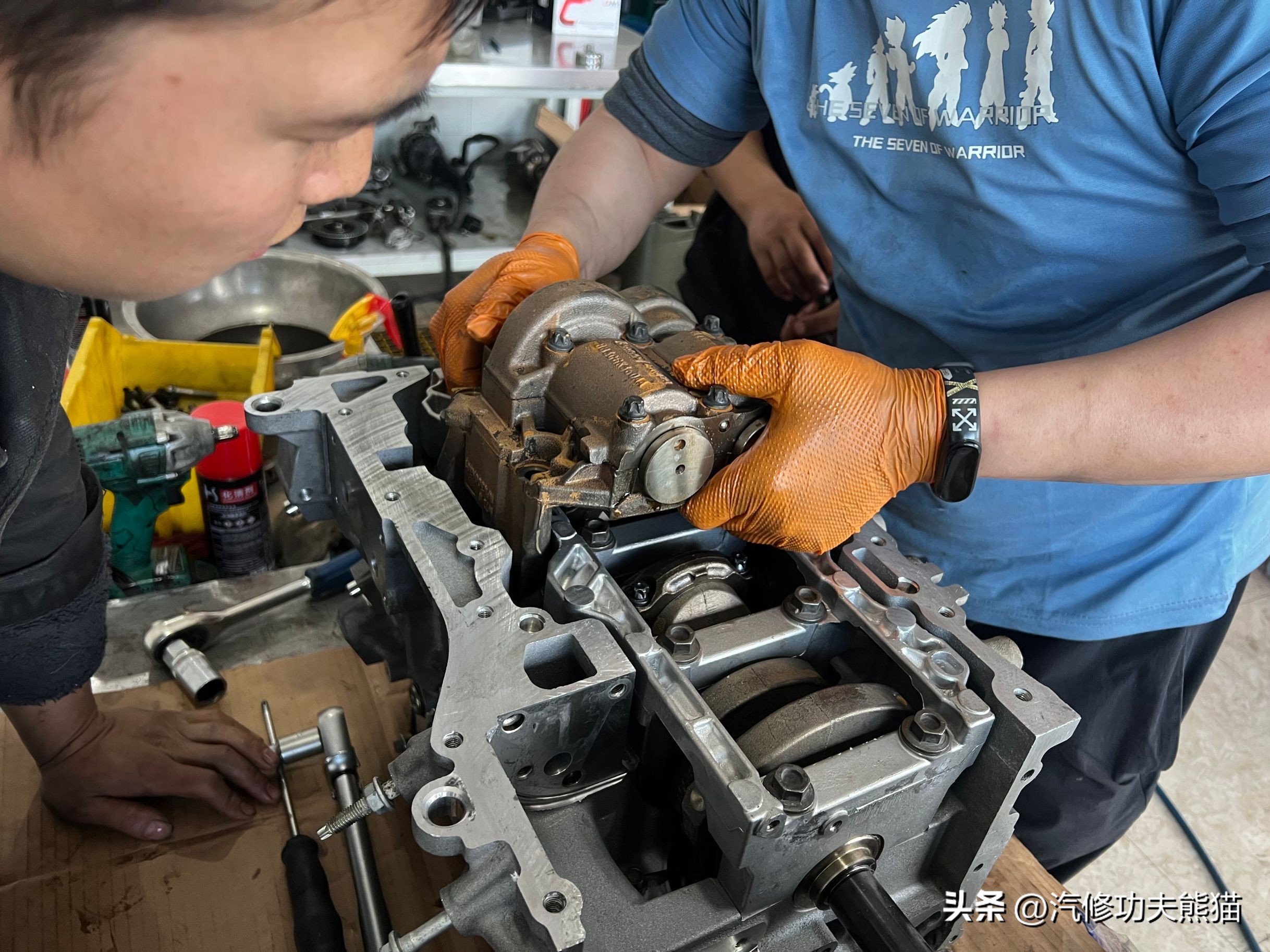 沃尔沃xc60十年老车,最新款沃尔沃xc60烧机油是通病吗