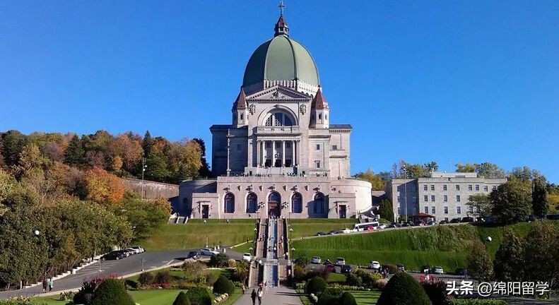 加拿大最适合留学的城市,加拿大温哥华和多伦多哪个城市好